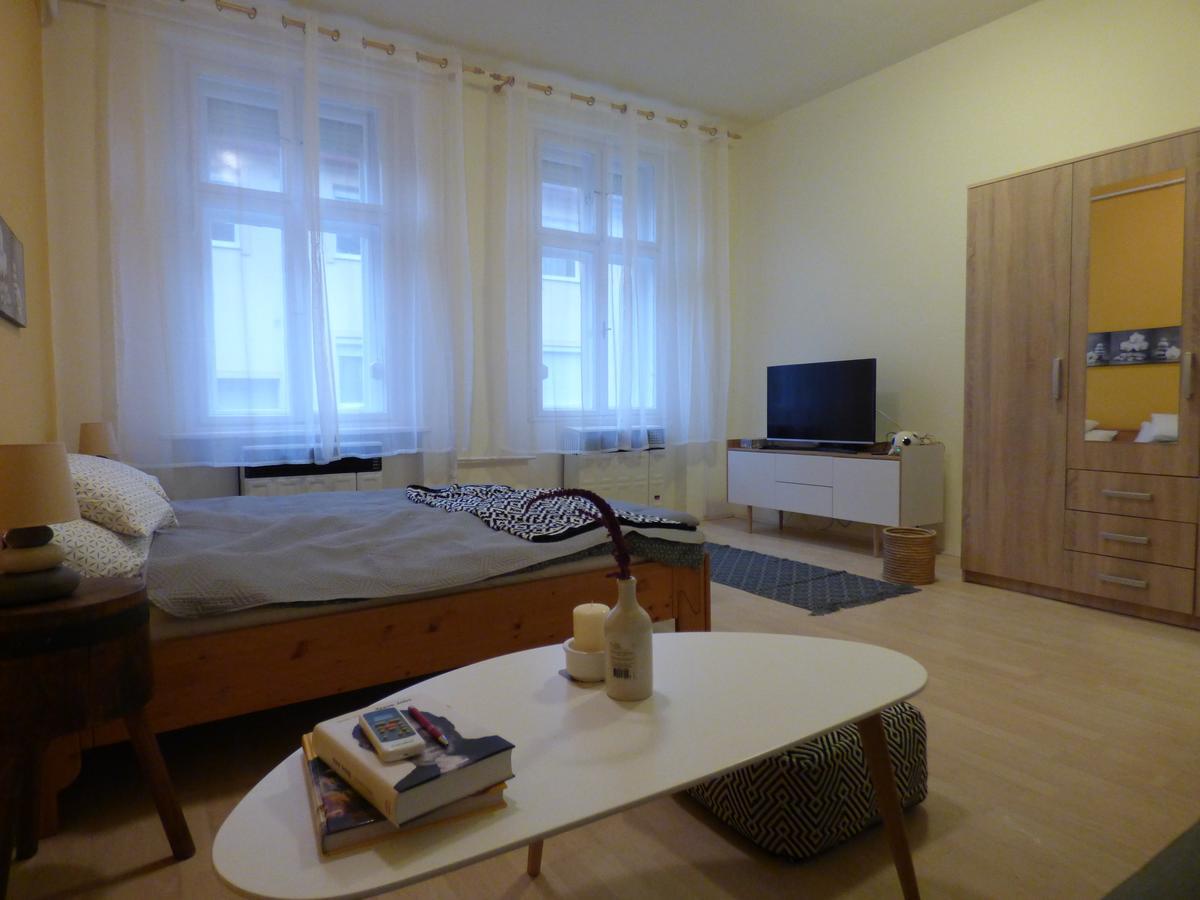 Yellow Apartment Debrecen Exterior foto