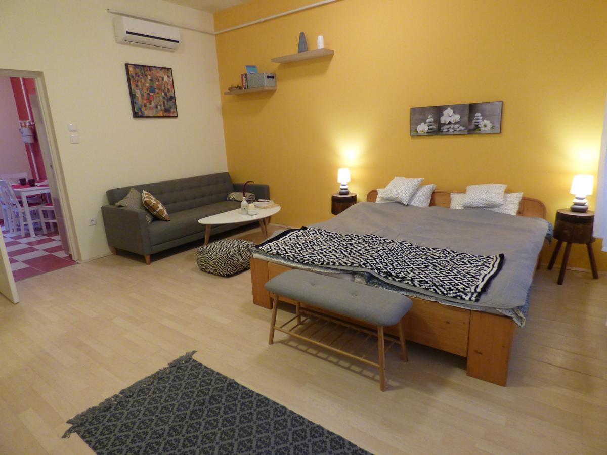 Yellow Apartment Debrecen Exterior foto